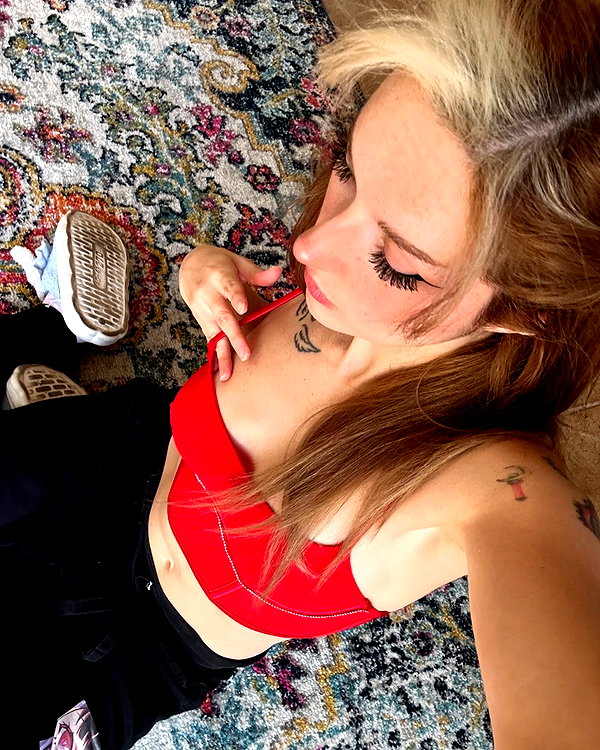 iamravenchantal instagram image archive image