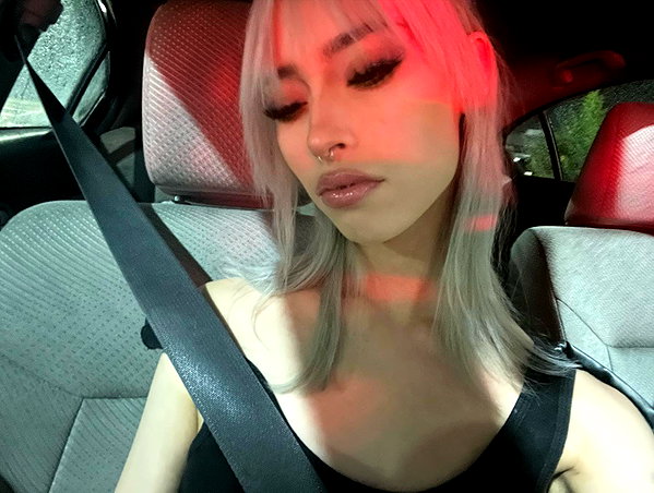 ifkissescouldleavecuts instagram image archive image