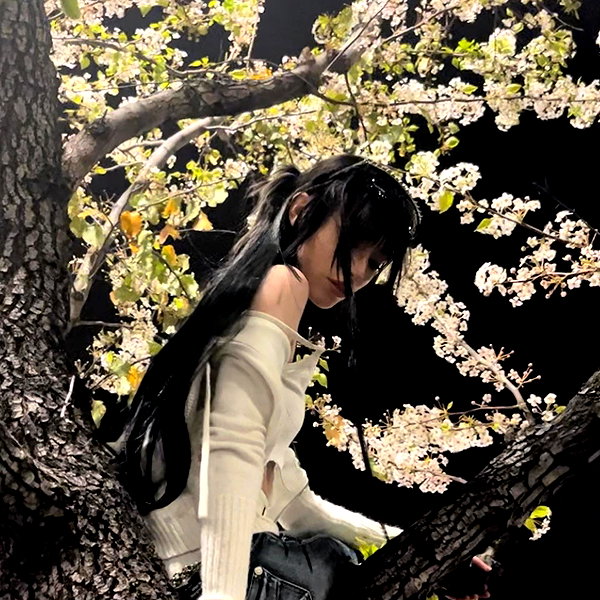 ifkissescouldleavecuts instagram image archive image