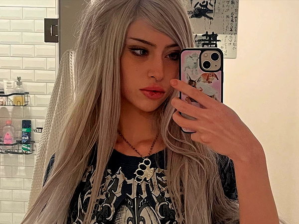 ifkissescouldleavecuts instagram image archive image