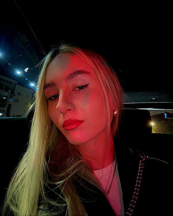 ilana.21 instagram image archive image