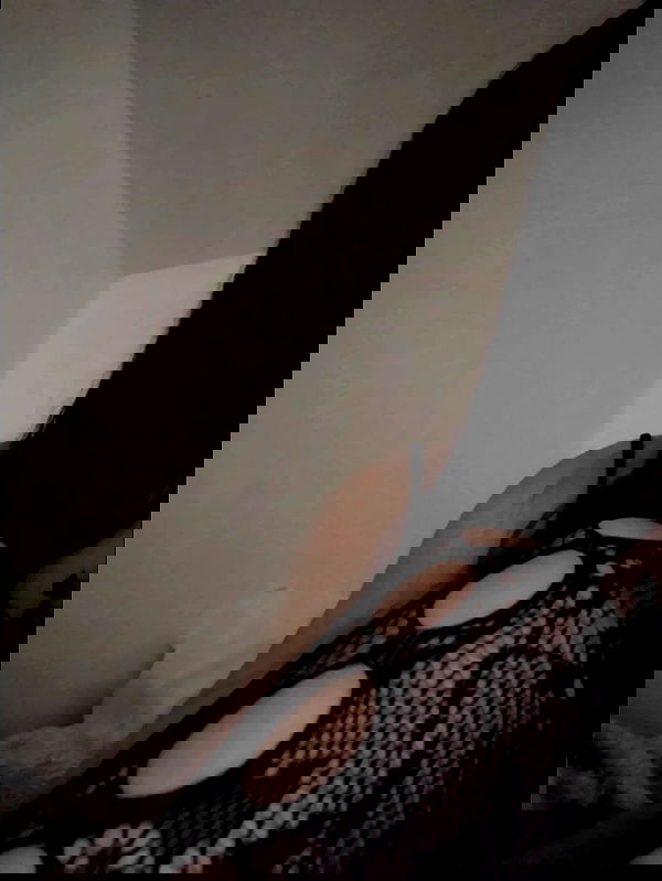 ilikesleepin_g image ~ Altpins