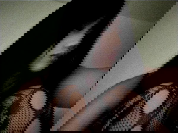 ilikesleepin_g image ~ Altpins