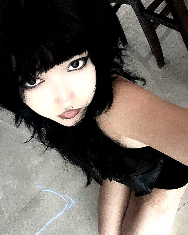 ilovedaniae ilovedaniae archive image