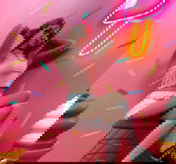 iluvmeww iluvmeww archive image