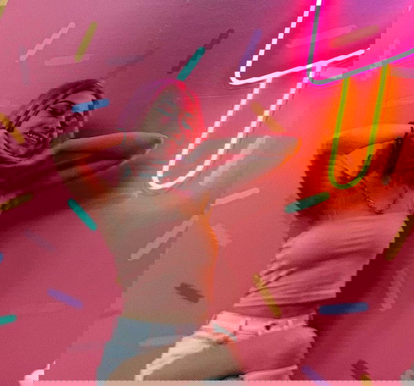 iluvmeww iluvmeww archive image