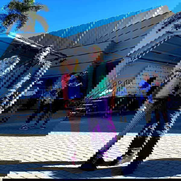 iluvmeww iluvmeww archive image