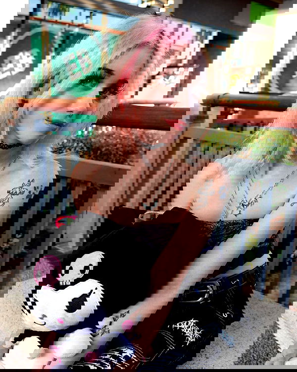 iluvmeww iluvmeww archive image