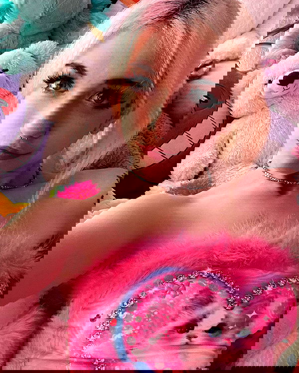 iluvmeww iluvmeww archive image