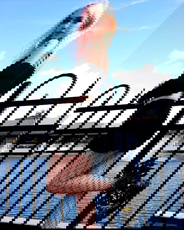 iluvmeww iluvmeww archive image