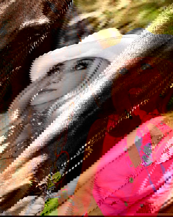 iluvmeww iluvmeww archive image