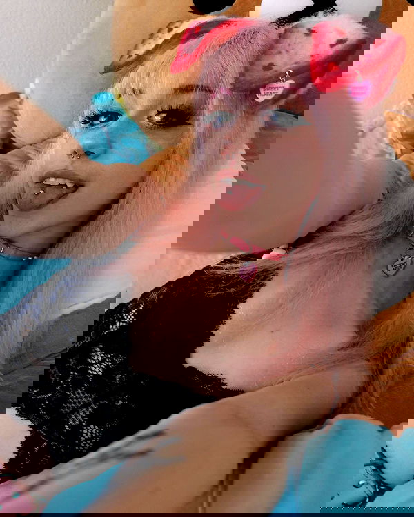 iluvmeww iluvmeww archive image