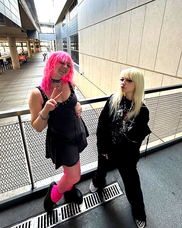 iluvmeww iluvmeww archive image