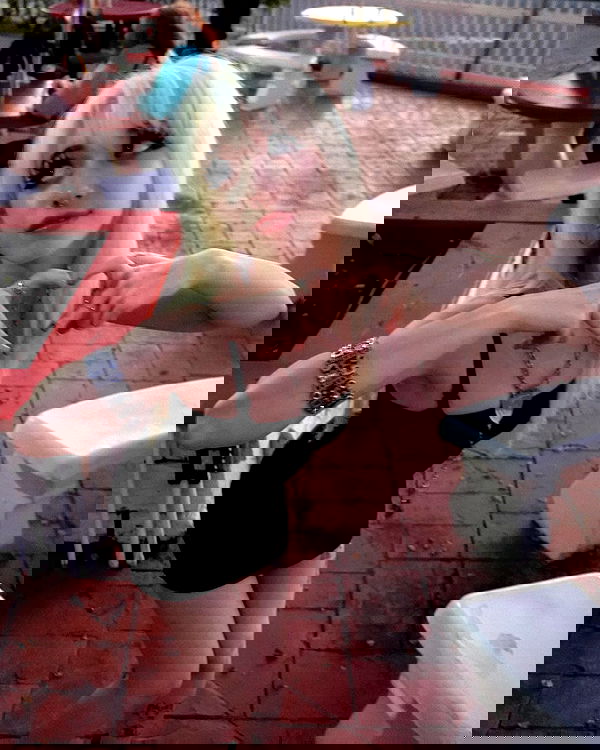 iluvmeww iluvmeww archive image