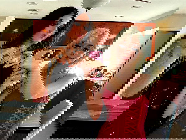 iluvmeww iluvmeww archive image