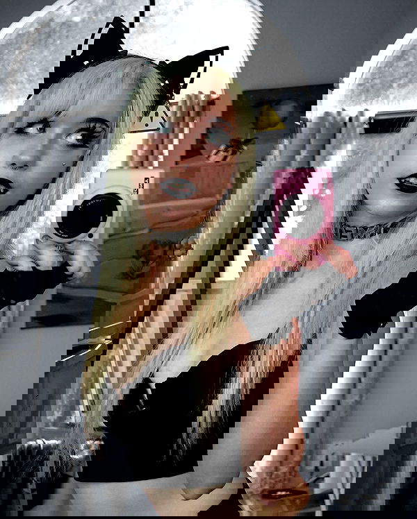 iluvmeww iluvmeww archive image