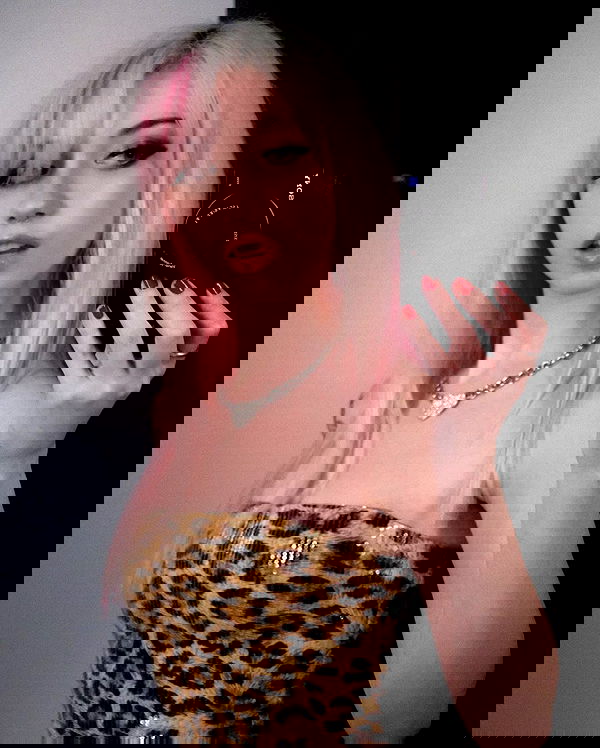 iluvmeww iluvmeww archive image