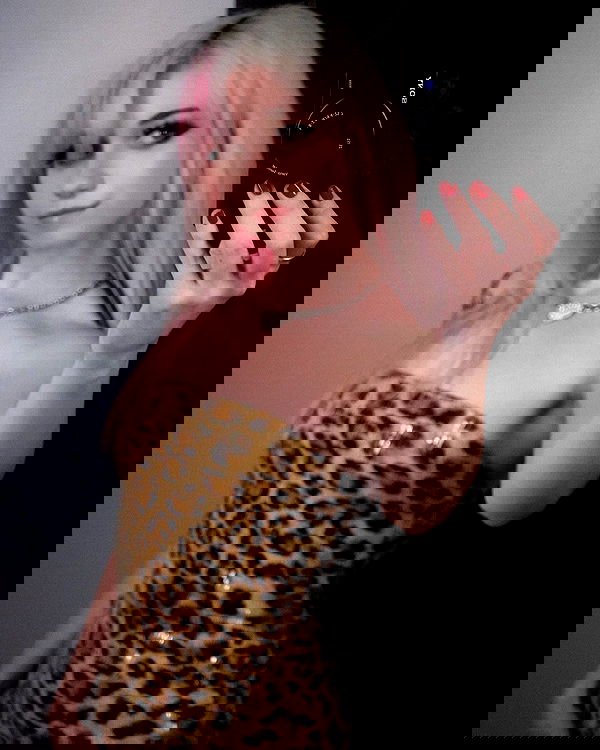 iluvmeww iluvmeww archive image