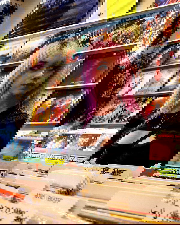 iluvmeww iluvmeww archive image