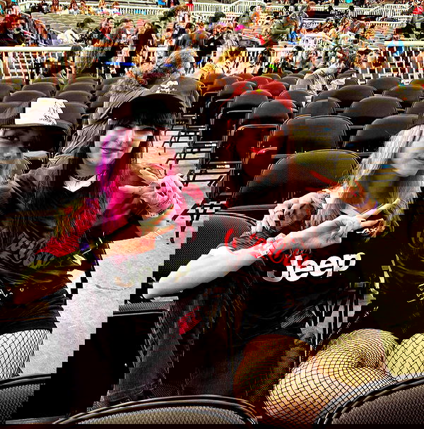 iluvmeww iluvmeww archive image