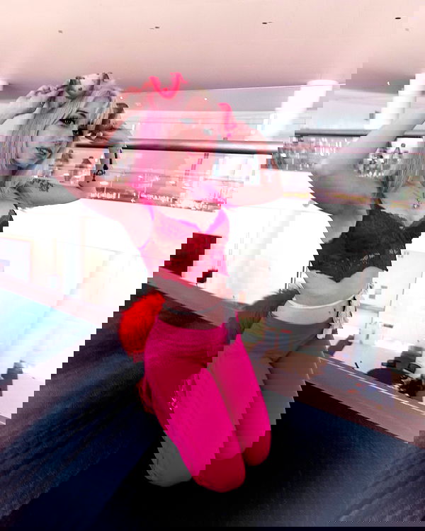 iluvmeww iluvmeww archive image