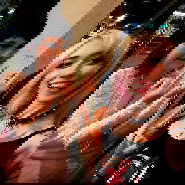 iluvmeww iluvmeww archive image