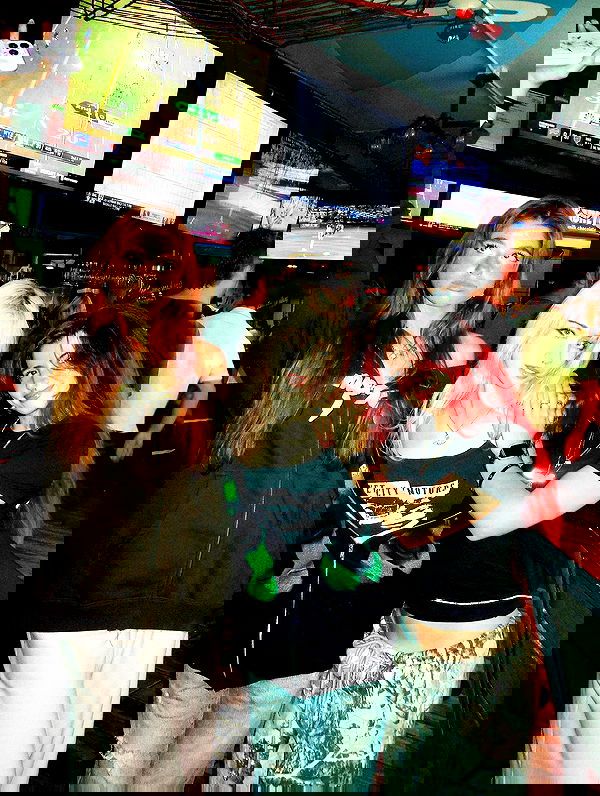 iluvmeww iluvmeww archive image