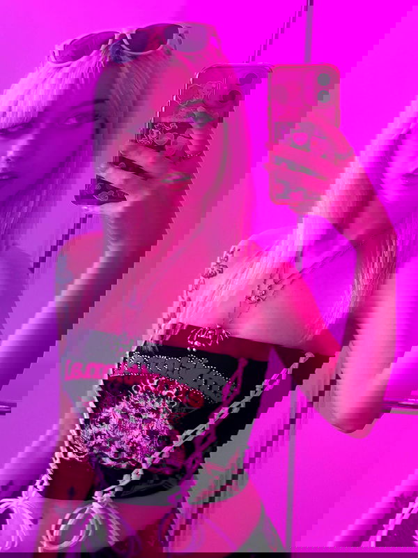 iluvmeww iluvmeww archive image