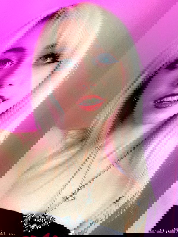 iluvmeww iluvmeww archive image