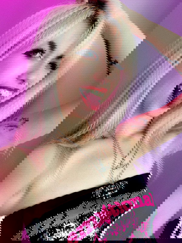 iluvmeww iluvmeww archive image