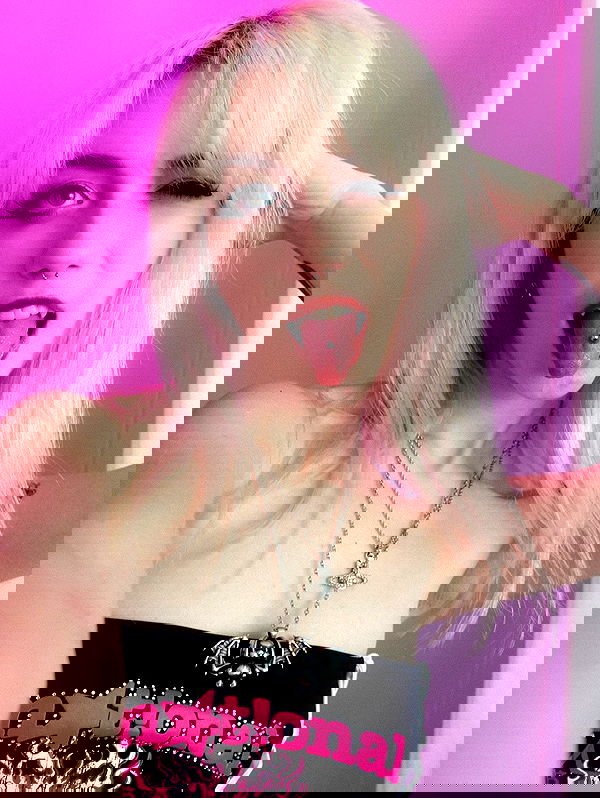 iluvmeww iluvmeww archive image