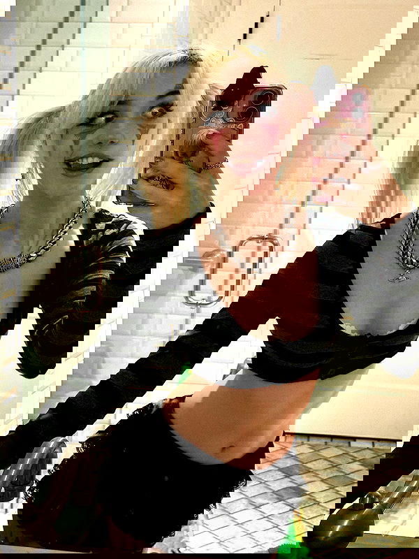 iluvmeww iluvmeww archive image