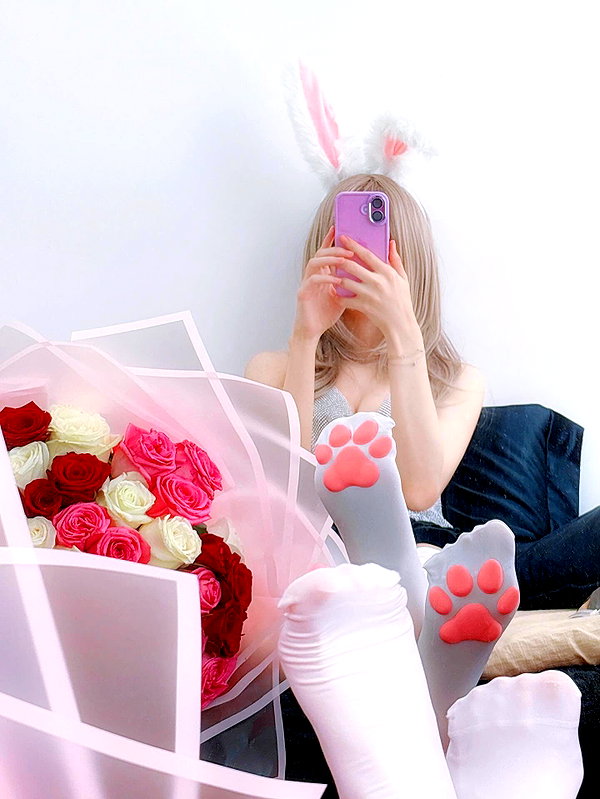 imeownaz instagram image archive image