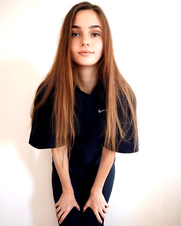 imsarahsmall instagram image archive image
