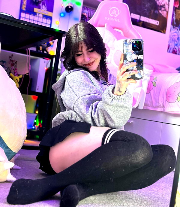 irlrue instagram image archive image