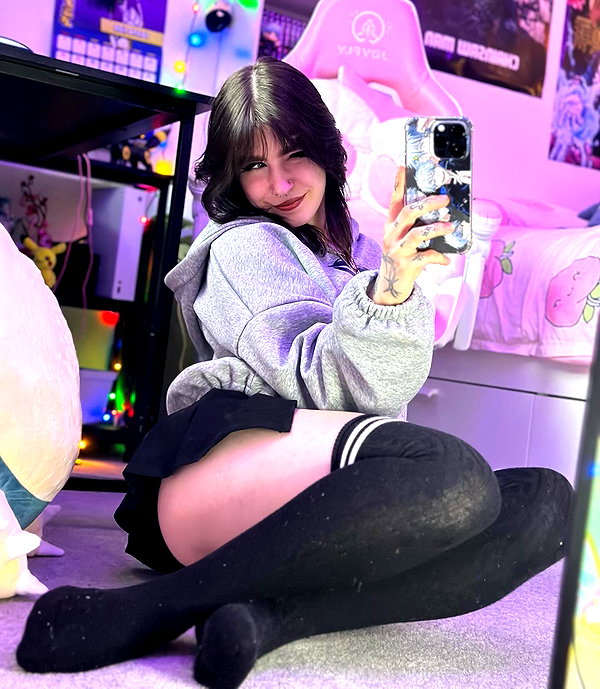 irlrue instagram image archive image