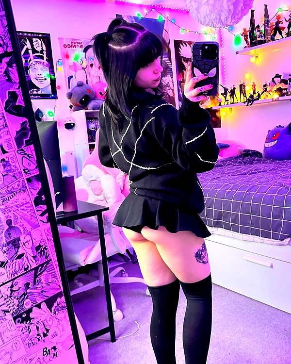 irlrue instagram image archive image