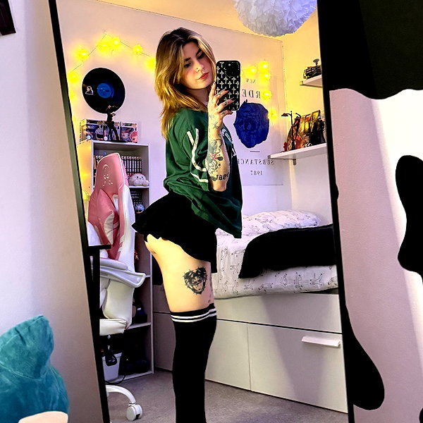 irlrue instagram image archive image