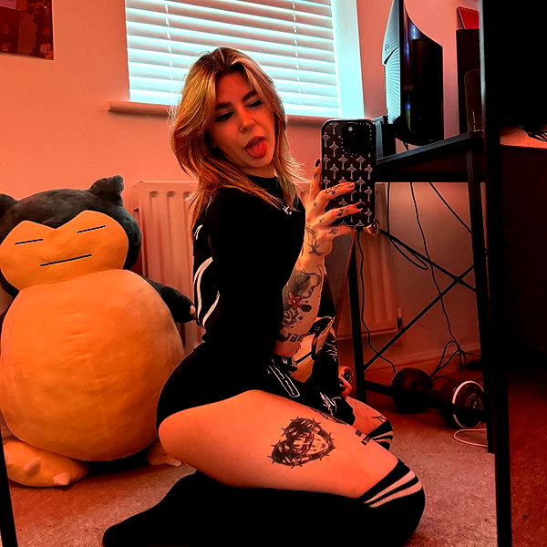 irlrue instagram image archive image