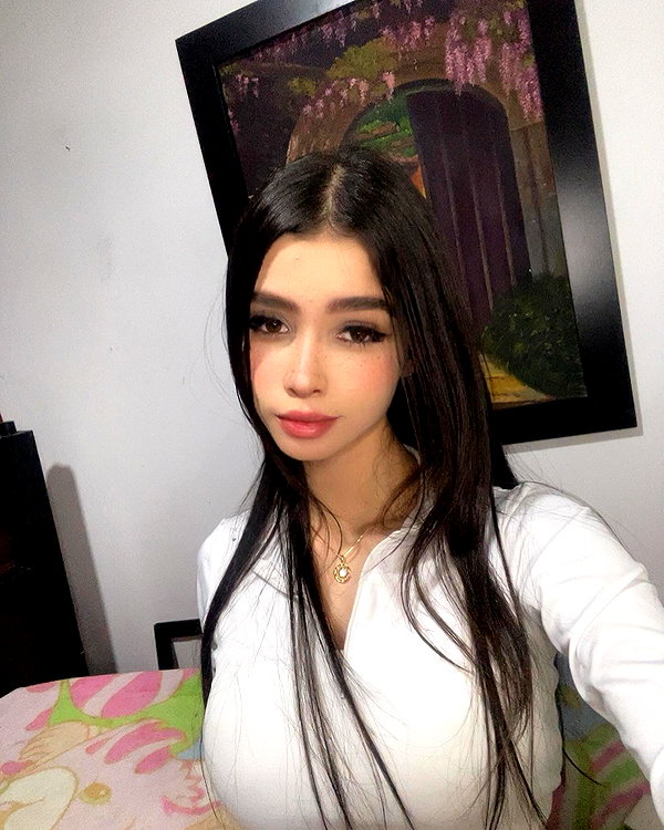 isabela_quintero25 instagram image archive image