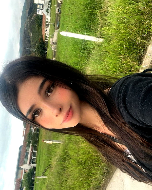 isabela_quintero25 instagram image archive image