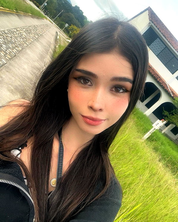 isabela_quintero25 instagram image archive image