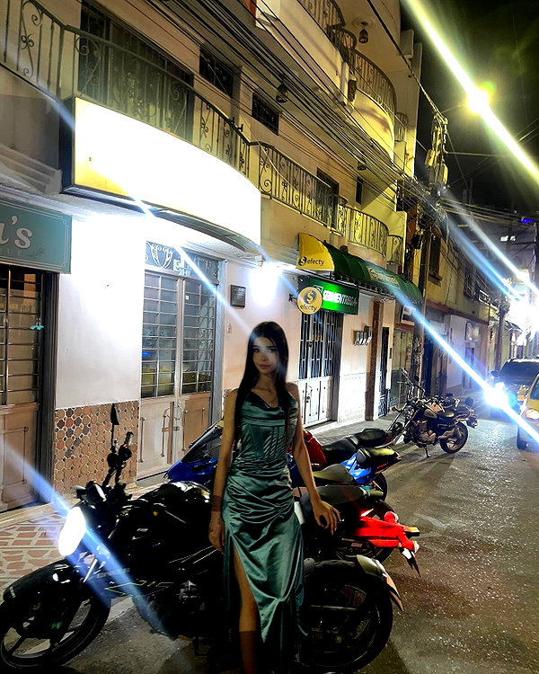isabela_quintero25 instagram image archive image