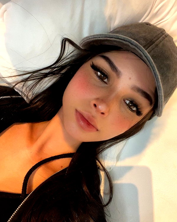 isabela_quintero25 instagram image archive image