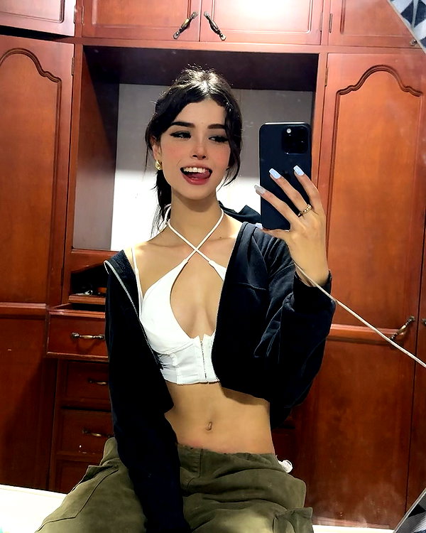 isabela_quintero25 instagram image archive image