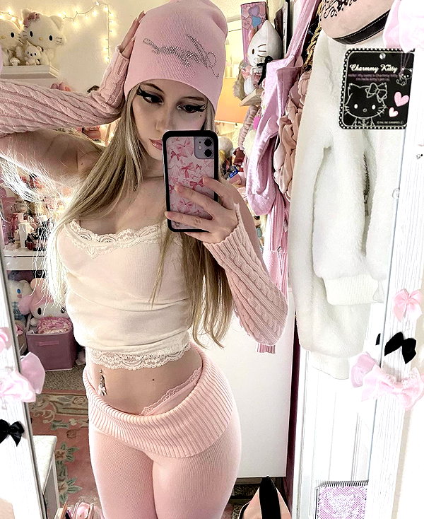 itgirlhan instagram image archive image