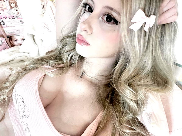 itgirlhan instagram image archive image