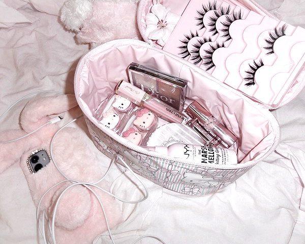 itgirlhan instagram image archive image