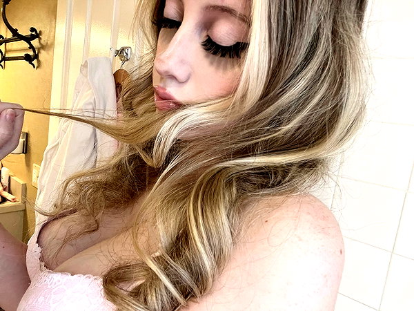 itgirlhan instagram image archive image