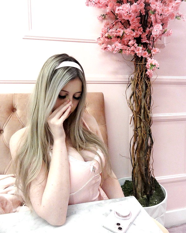 itgirlhan instagram image archive image